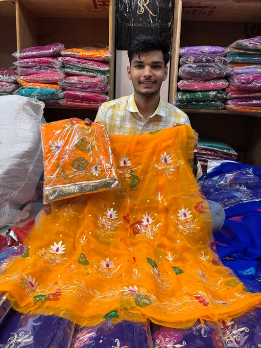 लड्डू पोशाक रॉयल प्योर