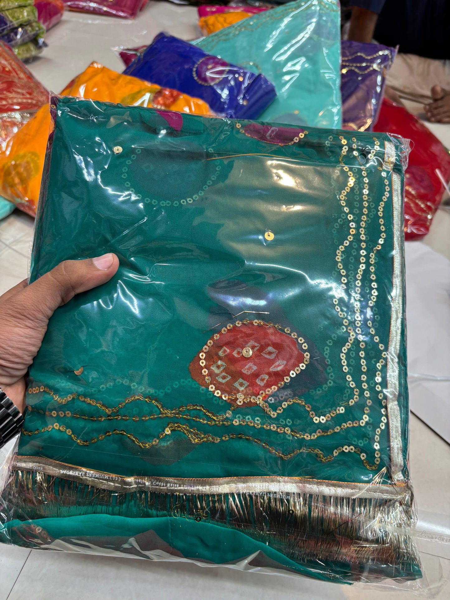 rama कलर लड्डू पोसक